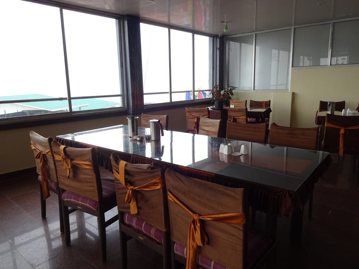 Jain Group Hotel Royal Residency جانجتوك المظهر الخارجي الصورة
